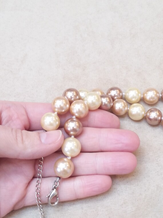 Vintage Triple tone Pearl Necklace,  Unique, Coll… - image 8