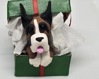 リアルな茶色のボクサー犬の置物：樹脂製のペットオーナメント - Etsy 日本