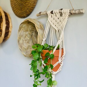 Macrame plant hanger , hanging planter, plant holder, plant hangers, simple minimalist boho decor for indoor outdoor, Handmade