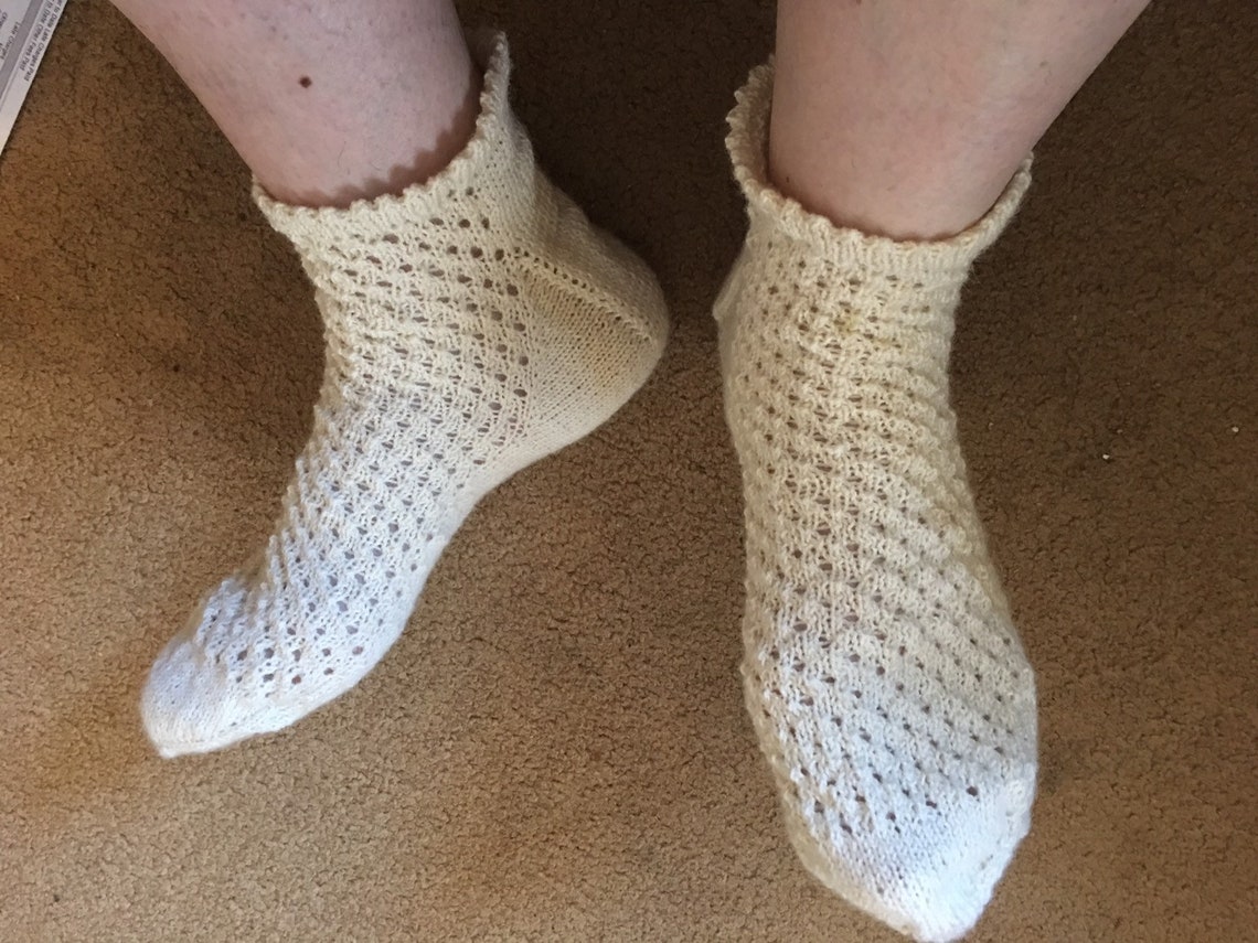 Women's handknit soft wool socks cream colored size 1112 Etsy
