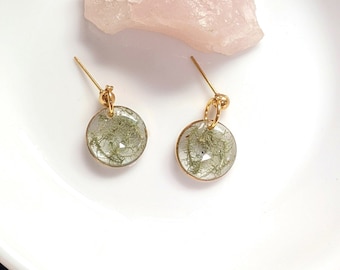 Moss earrings, real forest moss jewelry, plant dangles, nature jewelry for women, handmade resin gift, unique, terrarium studs, natural gift