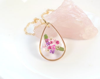 Custom birth month pressed flower bouquet necklace, unique gift for her, family garden resin jewelry personalized handmade botanical pendant