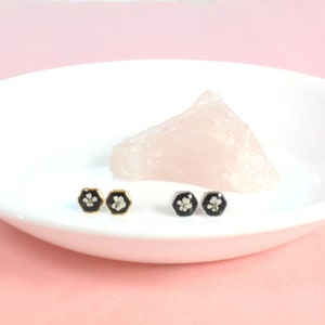 Teeny tiny pressed flower studs, white Queen Anne's Lace, resin, black, gold, silver, hypoallergenic titanium, hexagon, small, dainty, plant