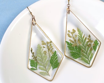 Plant earrings, resin fern earrings, handmade, large pressed leaves dangles, woodland dried leaf jewelry, statement, nature, plants, flowers