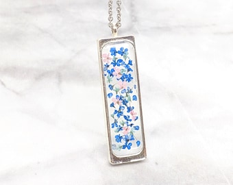 Gepresste Blume Halskette, Navy Blue Bar Anhänger, echte gepresste Blume Schmuck, getrocknete Blumen, gepresste Blumen, Harz Schmuck, botanische