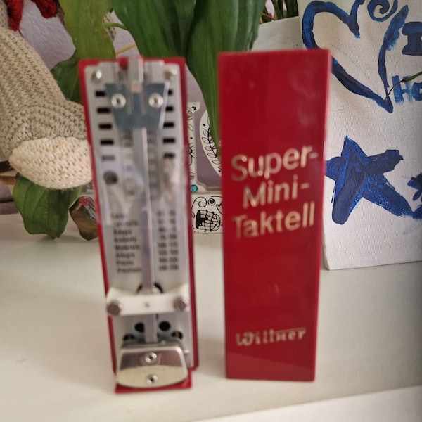 Vintage Wittner Super-Mini Taktell Metronome  1960s