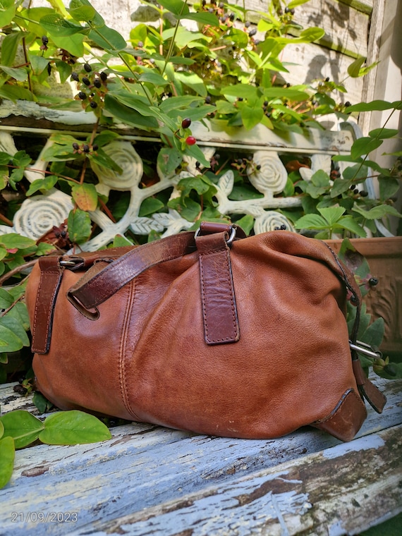 Gianni conti hotsell leather crossbody