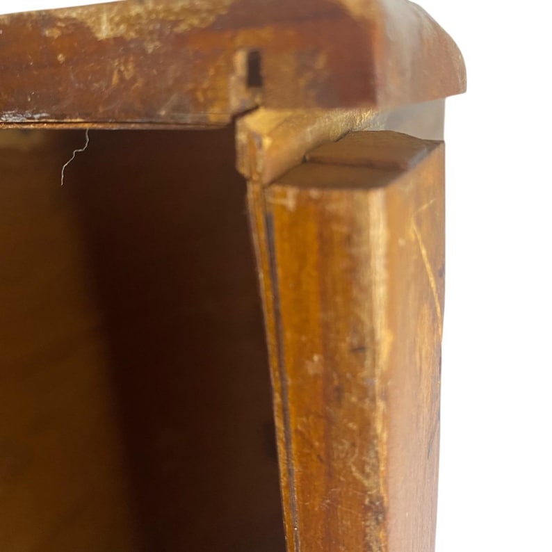 Máquina de coser Singer antigua de madera, caja de madera curvada, asa, sin herrajes, solo la tapa. imagen 14