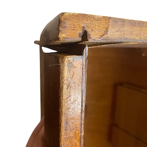 Máquina de coser Singer antigua de madera, caja de madera curvada, asa, sin herrajes, solo la tapa. imagen 15