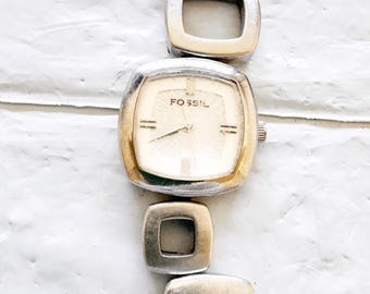 Fossil Women JR-8348 Flower Dial Leather Bund Strap Quartz  display picture 3
