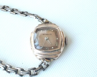 Vintage Benrus 14k Rose Gold Art Deco Women display picture 1