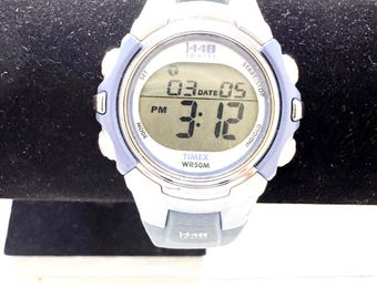 Vintage Timex 1440 Sports Women's Quartz Watch 33mm Case, Running