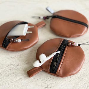 Kabeltasche | Kopfhörertasche | Braun | Kabelbinder | Kunstleder Reissverschluss | Mini Kabel Organizer Geldbörse Portemonnaie