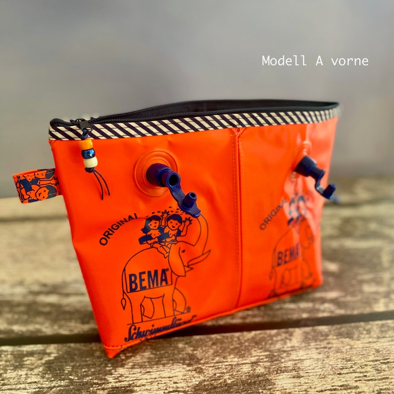 Schwimmflügel-Tasche groß XXL mit Reissverschluss Kulturbeutel Nasstasche Wet Bag orange blau Schwimmsachen Bikinitasche Duschzeug Bild 7