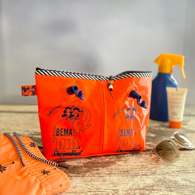 Schwimmflügel-Tasche groß XXL mit Reissverschluss Kulturbeutel Nasstasche Wet Bag orange blau Schwimmsachen Bikinitasche Duschzeug Variante A