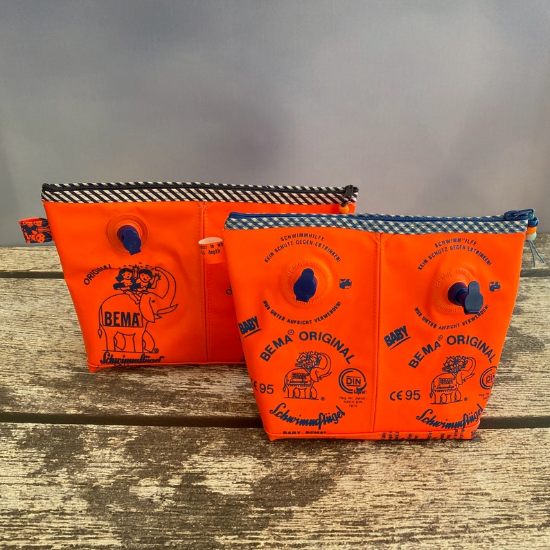 Schwimmflügel-Tasche groß XXL mit Reissverschluss Kulturbeutel Nasstasche Wet Bag orange blau Schwimmsachen Bikinitasche Duschzeug Bild 3