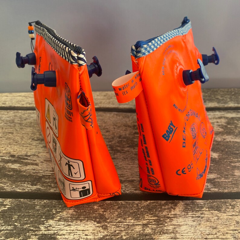Schwimmflügel-Tasche groß XXL mit Reissverschluss Kulturbeutel Nasstasche Wet Bag orange blau Schwimmsachen Bikinitasche Duschzeug Bild 5