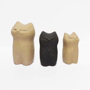 Wise Cat Statuette, Handmade Ceramic Figurine, Gift for Her