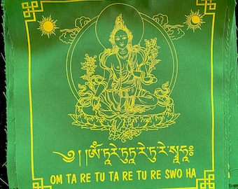 Banderas de oración de Tara Verde / Banderas de oración tibetanas / 8 x 8 pulgadas / 1 juego de 10 banderas