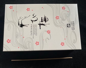 Tobiume Incense | Japanese Incense | 45 grams | 5 1/2 inch sticks | Flat Box | Baieido