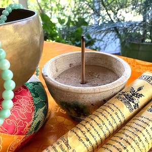 Shechen Serpoe Incense | Tibetan Incense | 24 sticks