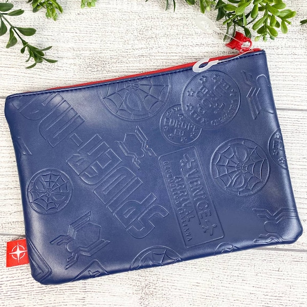 NEW SPIDERMAN Navy and Red Zipper Pouch