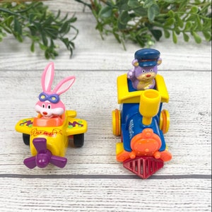 Vintage 90&#39;s TINY TOON Adventure Kids Meal Pull and Wind Toy Set