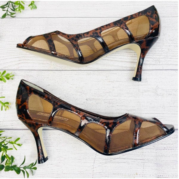 noles heels in tortoise