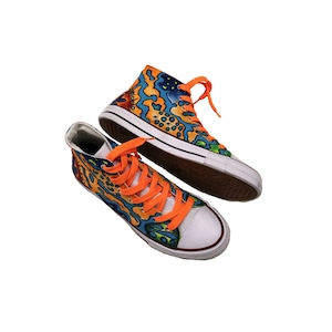 Unisex hand painted converse