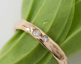 Organic Ring with Diamonds