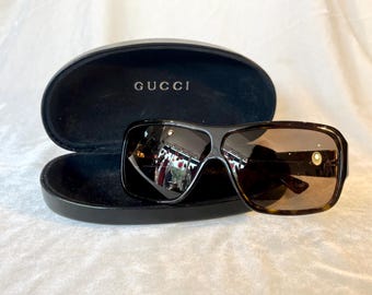 Gucci Y2K Vintage Oversized Square Sunglasses Made in Italy