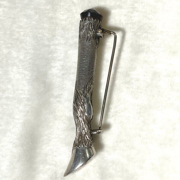 Exceptional Antique Stag's Leg Scottish Dirk Kilt Pin