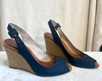 Sandalias de cuña con alpargatas de lona azul marino de Christian Louboutin
