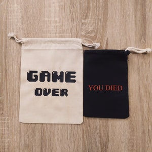 Game over pouch, you died pouch, dark soul and retro gaming inspiration, customizable pouch, gift packaging to offer