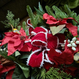 Mailbox Swag, Winter Mailbox Topper with Poinsettas and Cardinals, Christmas Mailbox Swag with Red Bow and Poinsettas, Mailbox Decor