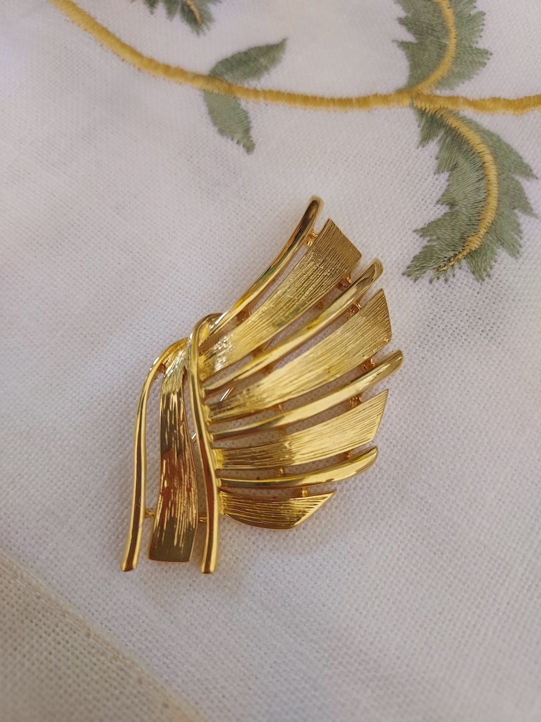 Broche Vintage Avec Améthyste – Argenté – Occasion – Bijou Ancien