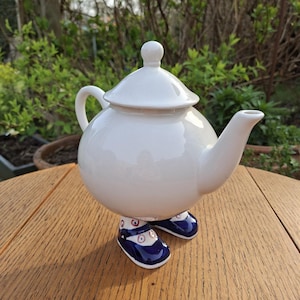 Vintage Walking Ware Teapot: Carlton Ware with Socks & Shoes