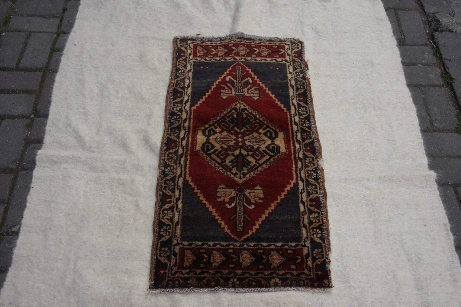 177 Small Vintage Carpet 3.1 x 1.6 Feet 94x46 Etsy