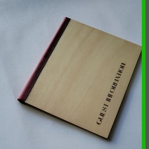 Short Stay Guest Information Binder, Wood+Leather