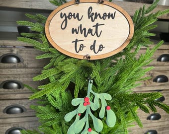 Christmas Mistletoe Sign SVG Laser Cut File for Glowforge Holiday Door Hanger Christmas Decor Gift Festive Entryway Wall Decoration