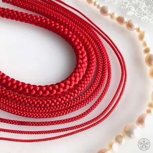 Cordoncino Kumihimo in seta rossa per la creazione di gioielli – Treccia giapponese realizzata a Kyoto (0,7–7 mm)