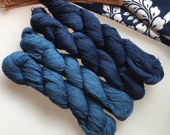 Blue Sashiko thread Thin 370m Extra Large skein 40g Cotton 100% / for mending boro stitching repair /made in JAPAN