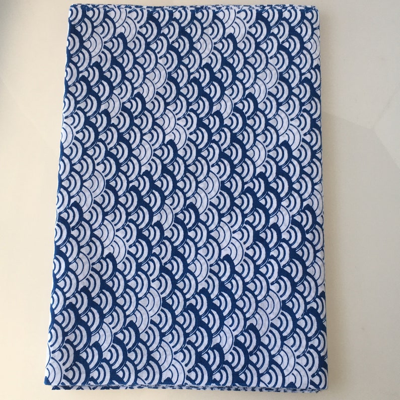 Japanese tenugui towel fabric 90cm Japanese traditional pattern Seikaiha Blue weave /Cotton 100% / Made in Japan image 2