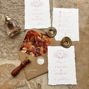 Invito a nozze con bordi strappati, invito a nozze chic, invito Francia, invito in terracotta