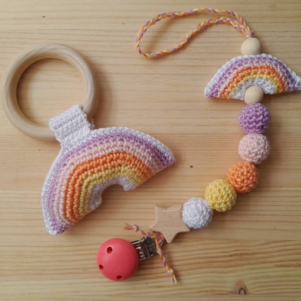 Pacifier holder and sensory game - crochet baby set - baby gift - baby accessories - birth gift