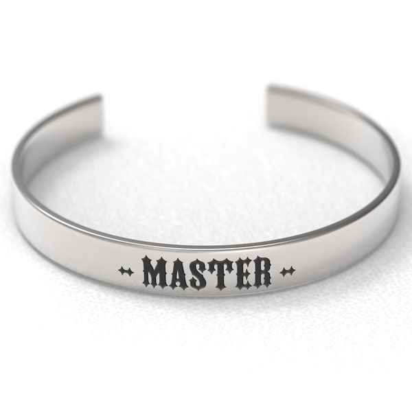 Master, Bracelet