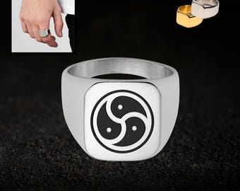 Triskelion Engraved Ring: Fetish Jewellery