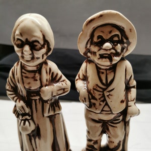Two old and rare decorative figures: Grandmother + Grandfather * Grandma + Grandpa marked with &quot;Welch&quot;. Vintage probably from the 60s or 70s