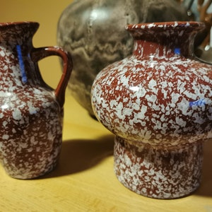 2 pc. Vintage VEB Haldensleben CERAMIC VASES marbled Bordeaux-red, white * marked 3093, 4078 * Fat Lava Era * Midcentury 60s 70s!  Space Age
