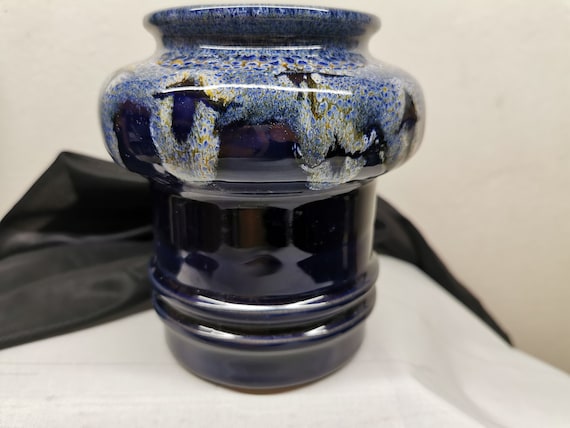 Vintage VEB Haldensleben FAT LAVA Ceramic Vase 2920B Marked Vintage VEB Haldensleben FAT LAVA Ceramic Vase 2920B Marked